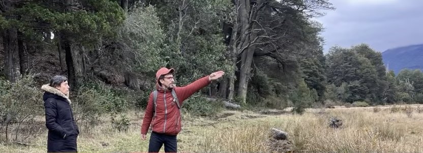 Leer el Bosque — walking the property with Sebastián Fauret